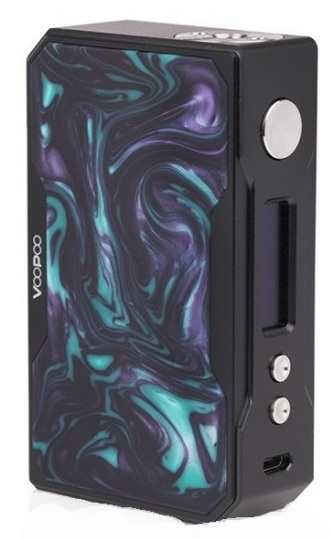 Wysokiej jakości zdjęcie flagowego VOOPOO Drag 4, prezentujące jego zaawansowaną konstrukcję, drewniane panele i port Type-C, podkreślające nowoczesne standardy.